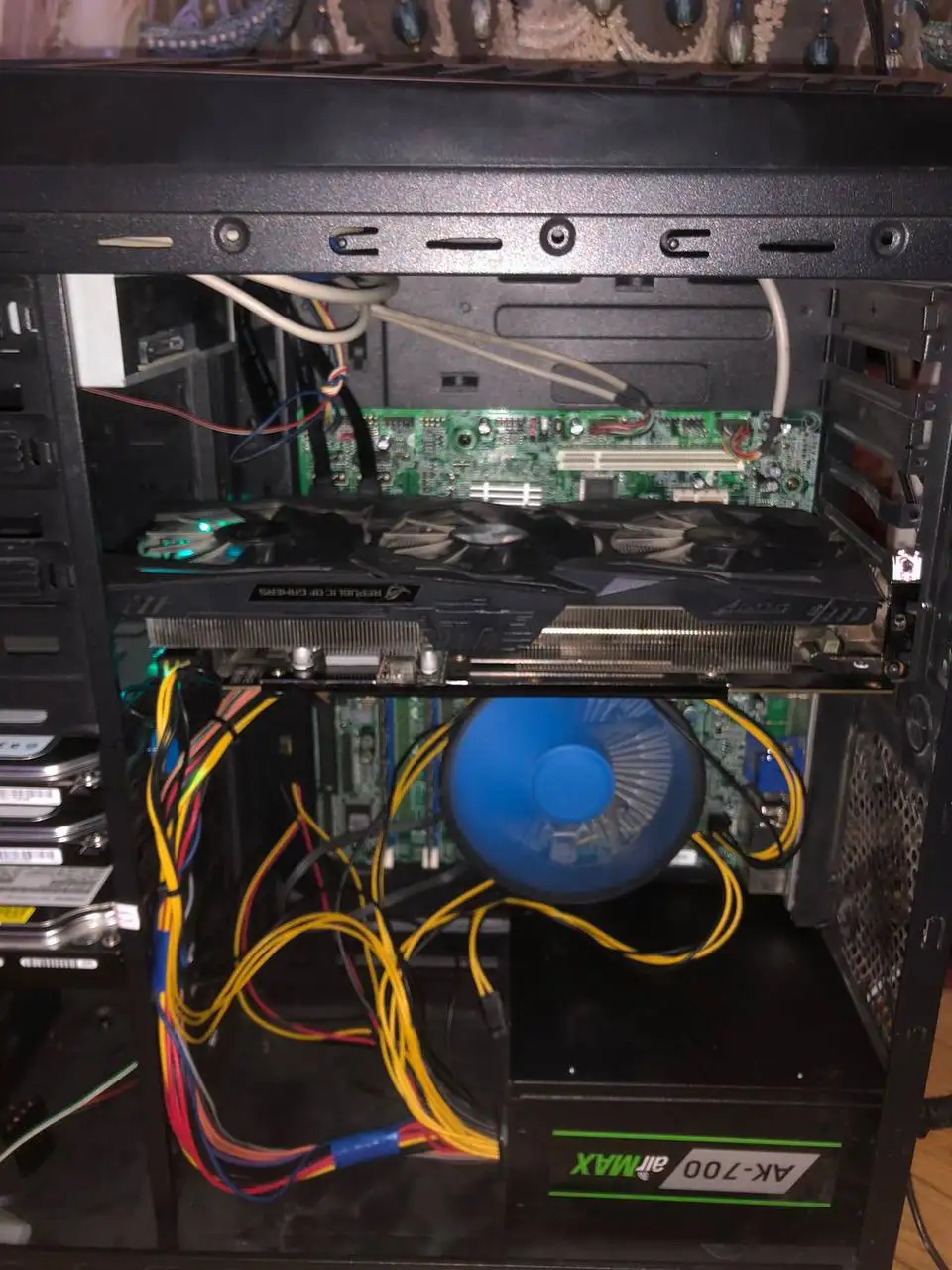 Торг и бартер срочно - Телефоны (Электроника) в Махачкала