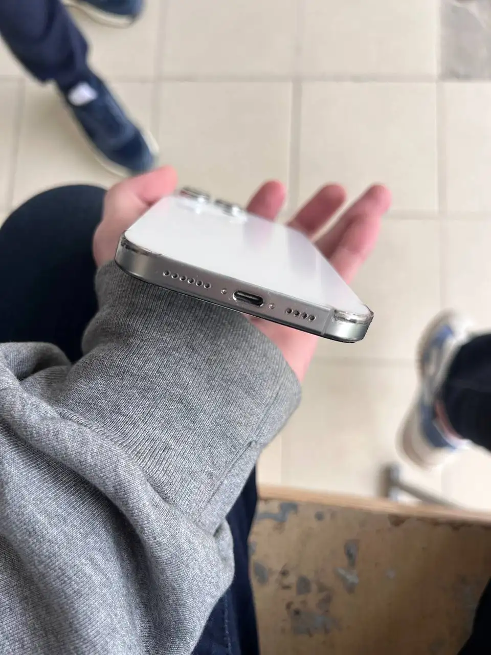 iPhone 16 Pro Max 256GB белый - Смартфоны и гаджеты (Электроника) в Махачкала