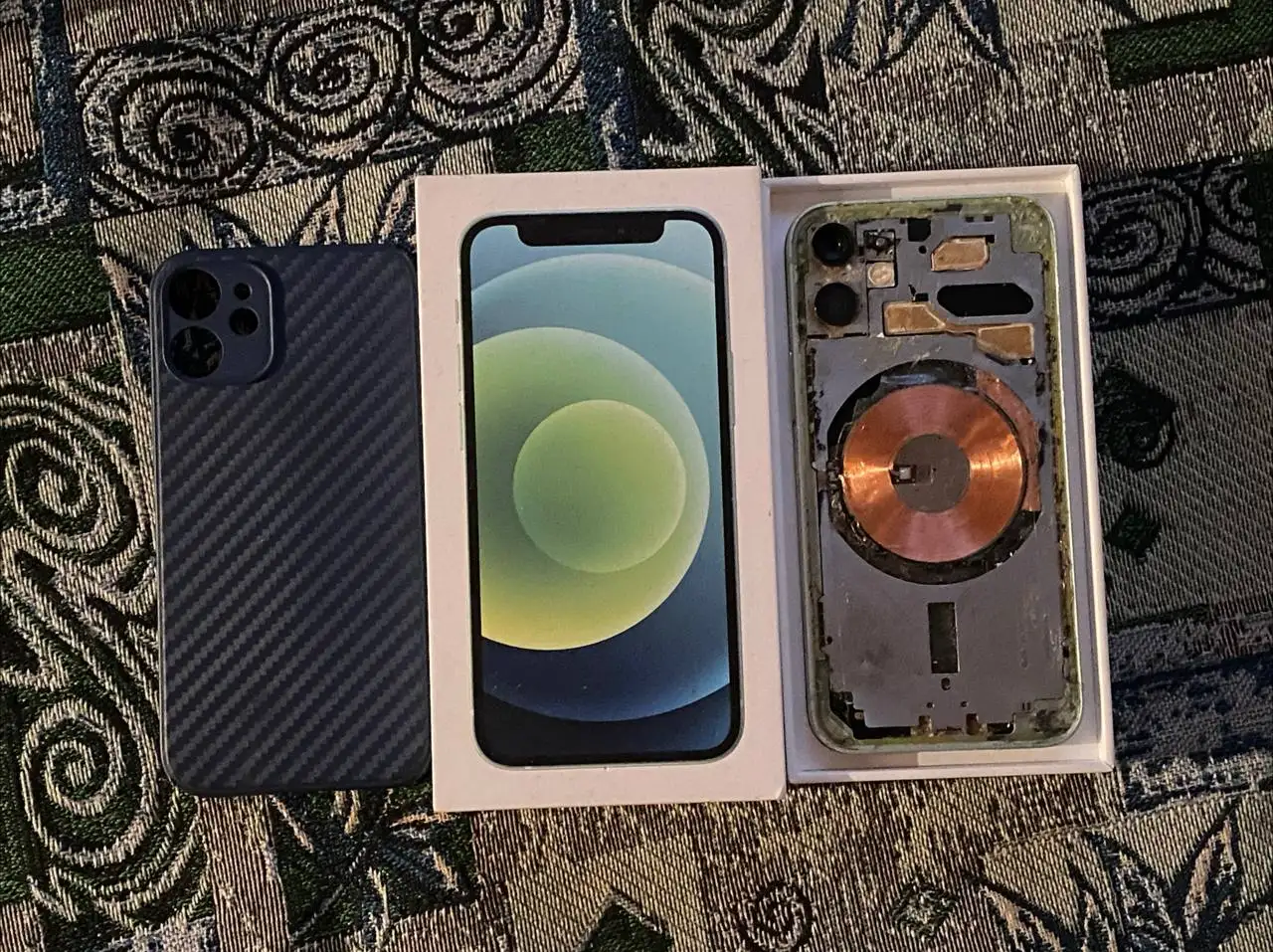 iPhone 12 mini на запчасти/ремонт - Мобильные телефоны (Электроника) в Махачкала