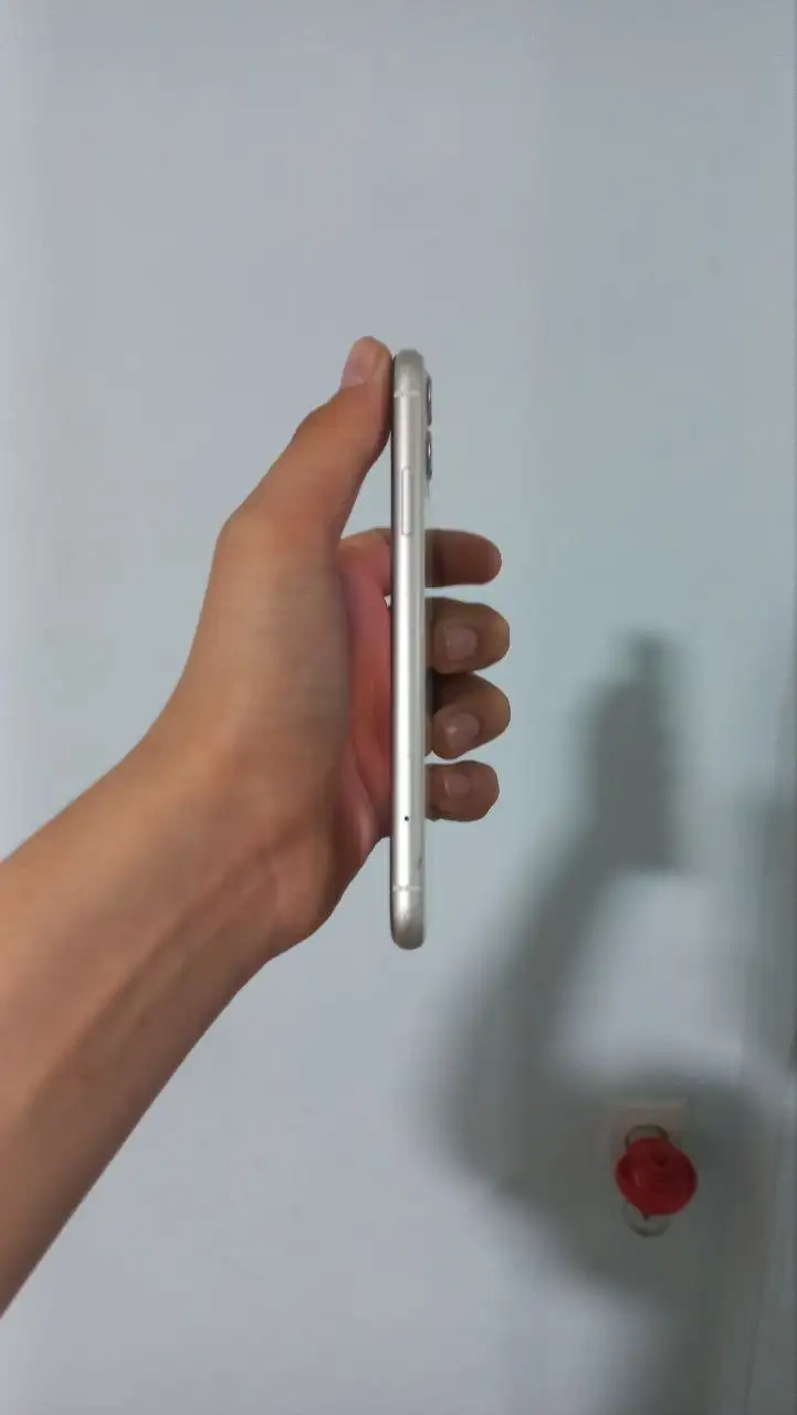 iPhone 11 128GB - Смартфоны (Электроника) в Махачкала