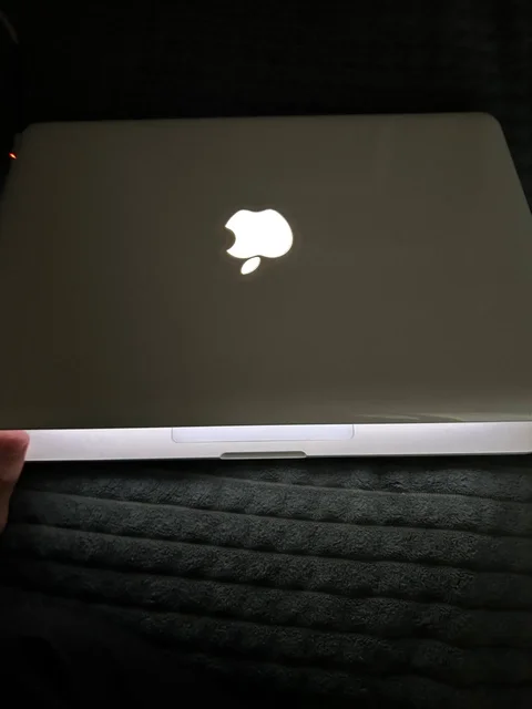 MacBook 13 2010 - Видеонаблюдение в Махачкала