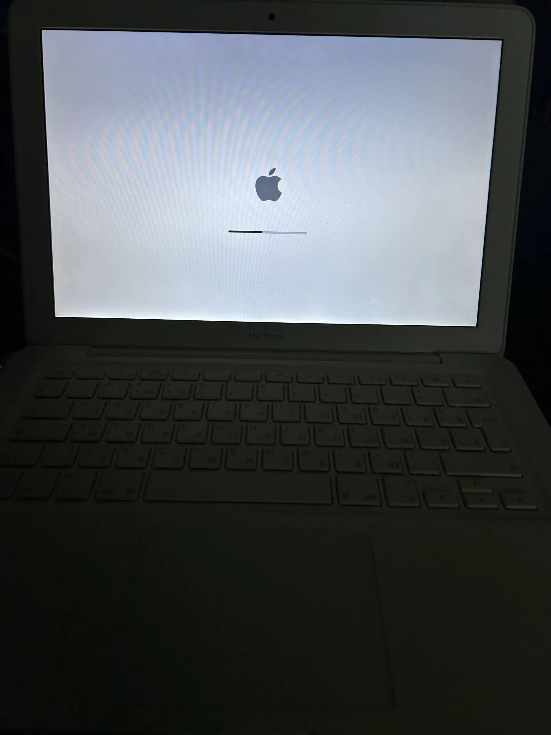 MacBook 13 2010 - Ноутбуки (Электроника) в Махачкала
