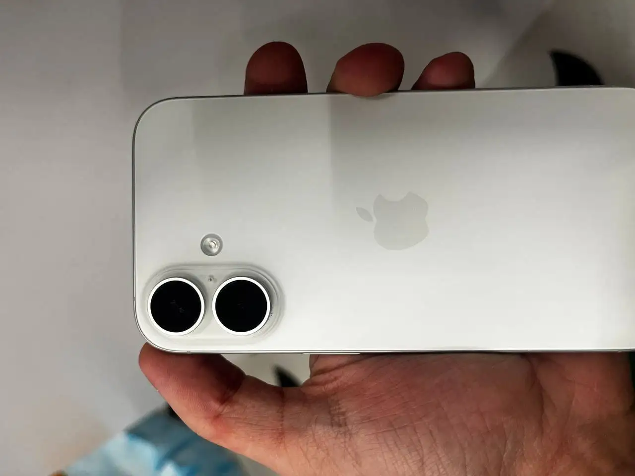iPhone 16 128GB - Смартфоны и гаджеты (Электроника) в Махачкала
