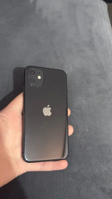 iPhone 11 128GB черный - Мопеды в Махачкала