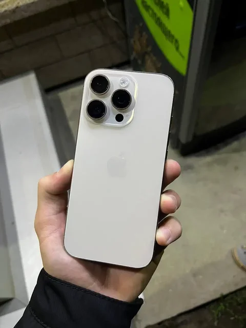 Продажа iPhone 16 Pro 256GB Desert - Мопеды в Махачкала