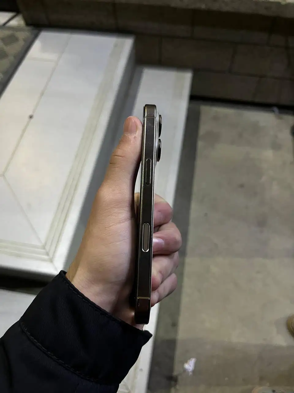 Продажа iPhone 16 Pro 256GB Desert - Смартфоны и аксессуары (Электроника) в Махачкала