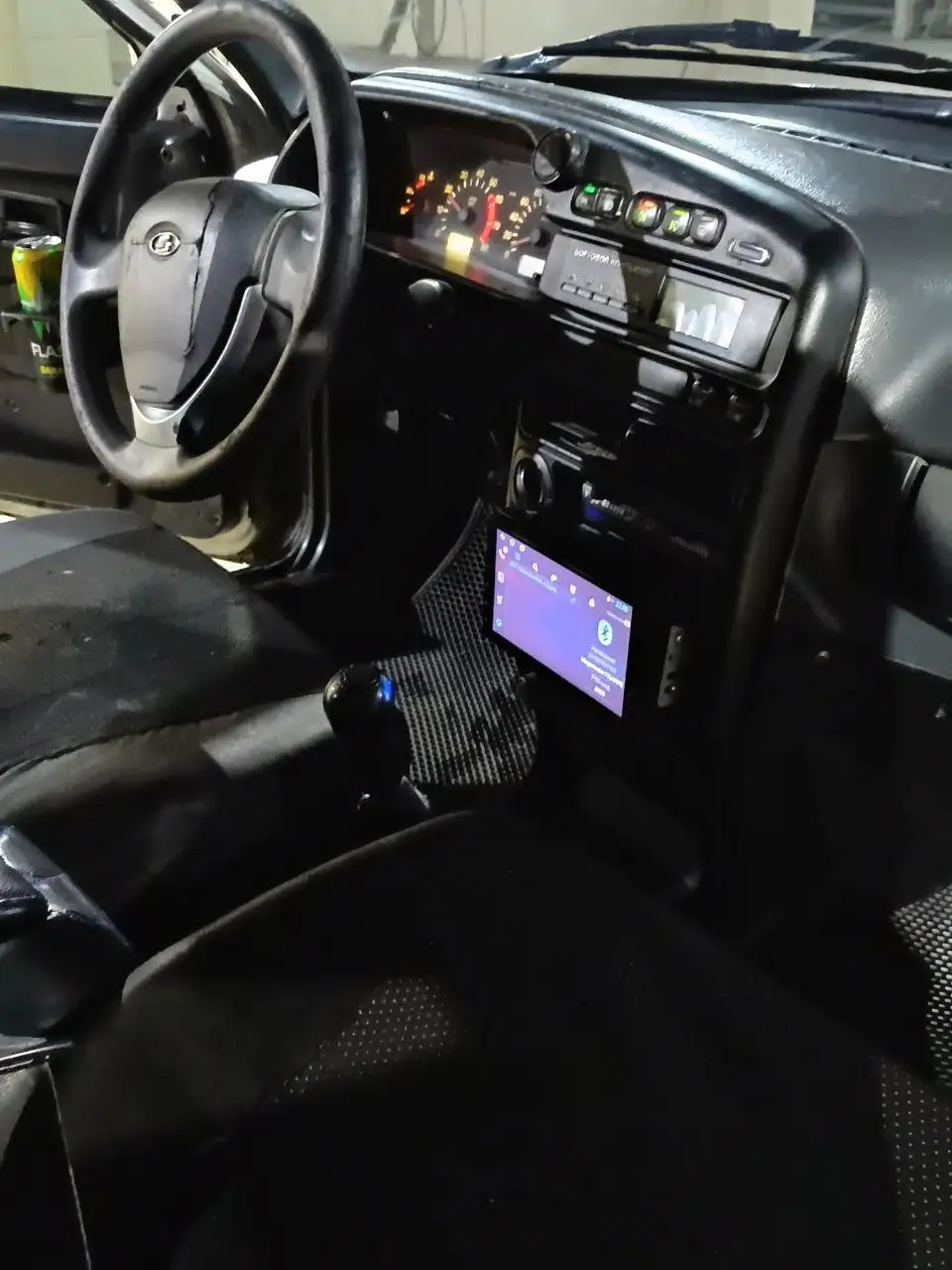 Автомобиль 2003 года с механической КПП - Легковые автомобили (Авто) в Махачкала