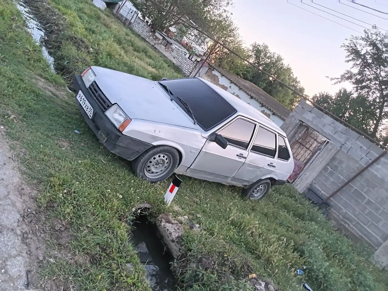 Продажа авто 2003 года - Легковые автомобили (Авто) в Махачкала