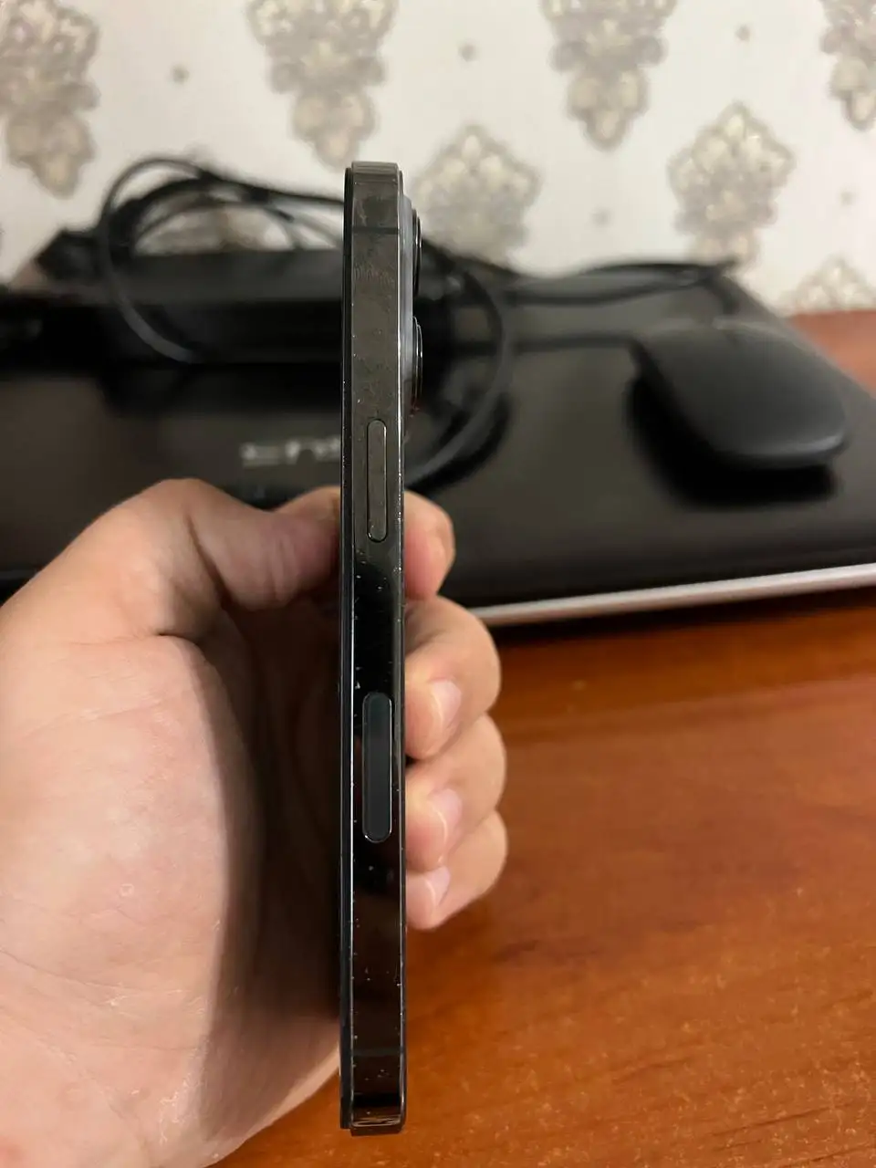 iPhone 13 Pro 128GB, Неисправен (Не видит SIM) - Смартфоны и телефоны (Электроника) в Махачкала