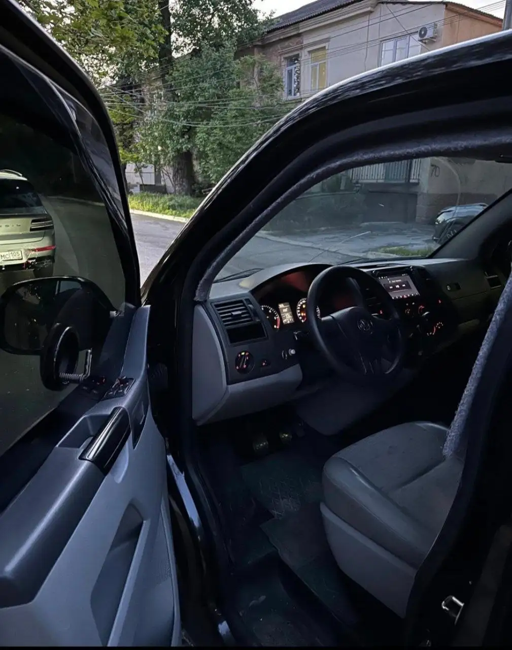 Продажа Бронь Б7 - Внедорожники (Авто) в Махачкала