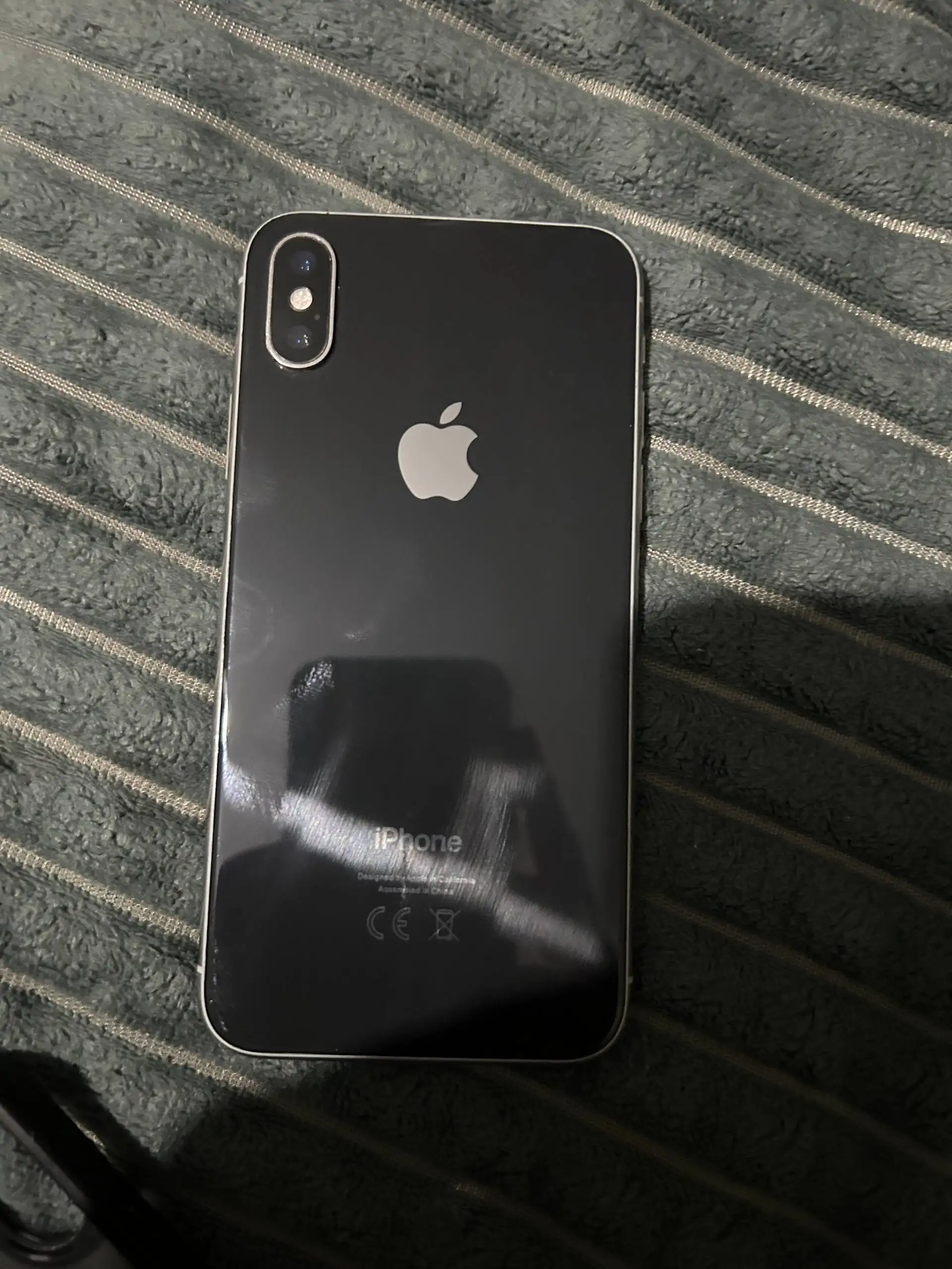 IPhone X 256 гб с треснутым экраном - Смартфоны (Электроника) в Кизилюрт