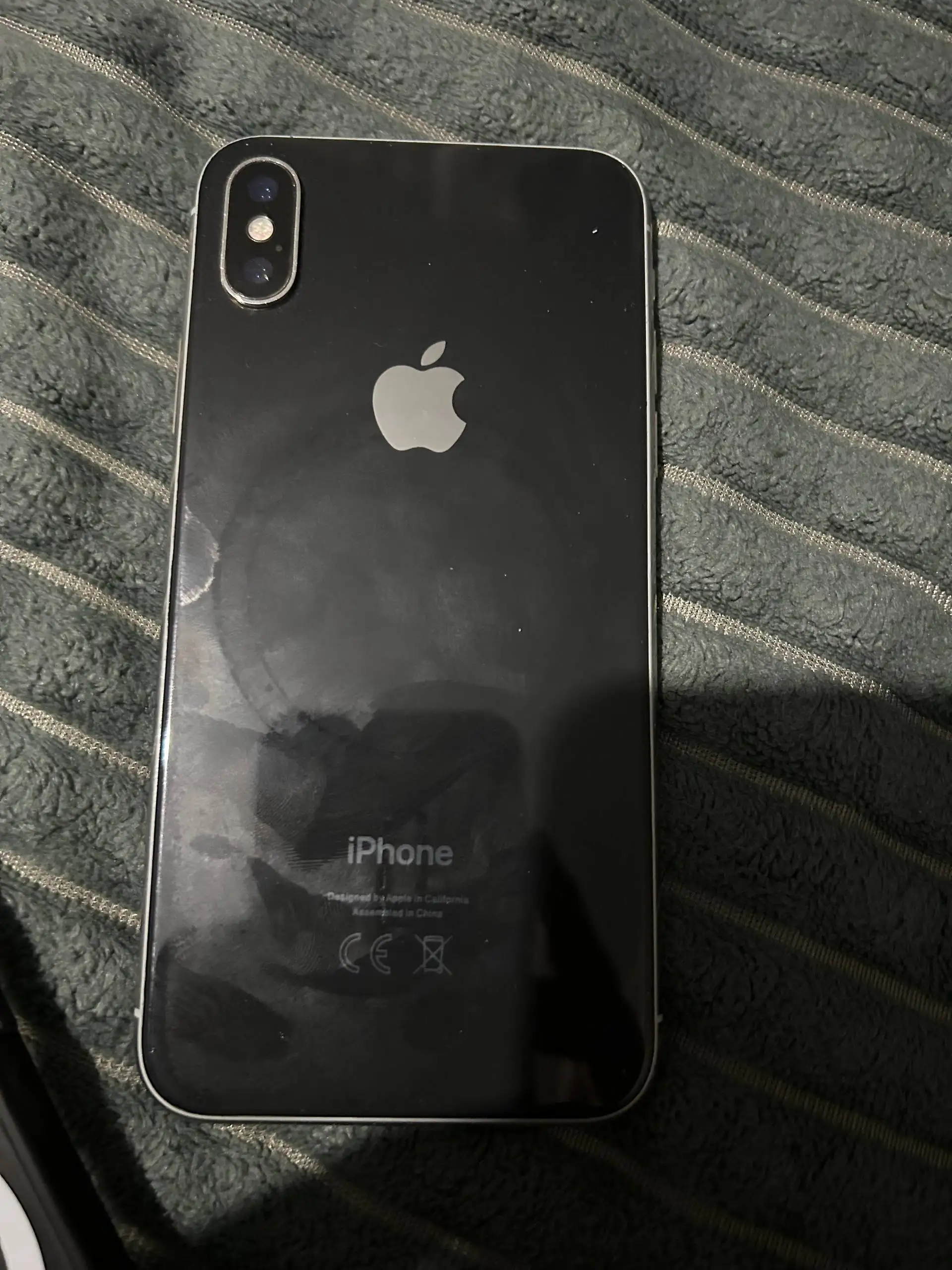 Продам iPhone X 256 ГБ - Смартфоны и телефоны (Электроника) в Кизилюрт