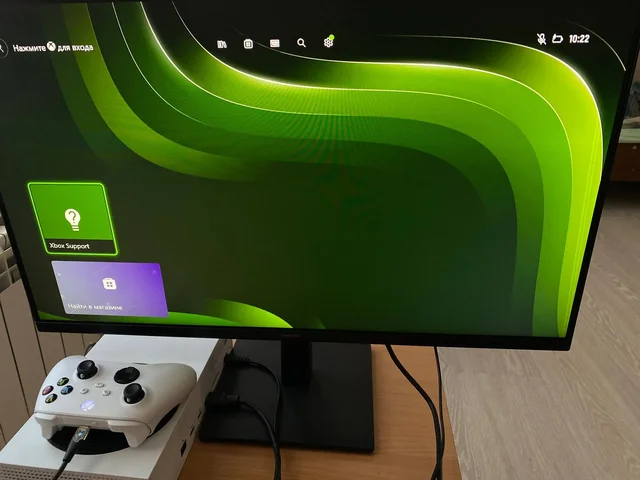 Продажа Xbox Series S 512ГБ и монитор Samsung 27" 100Гц - Наушники в Махачкала