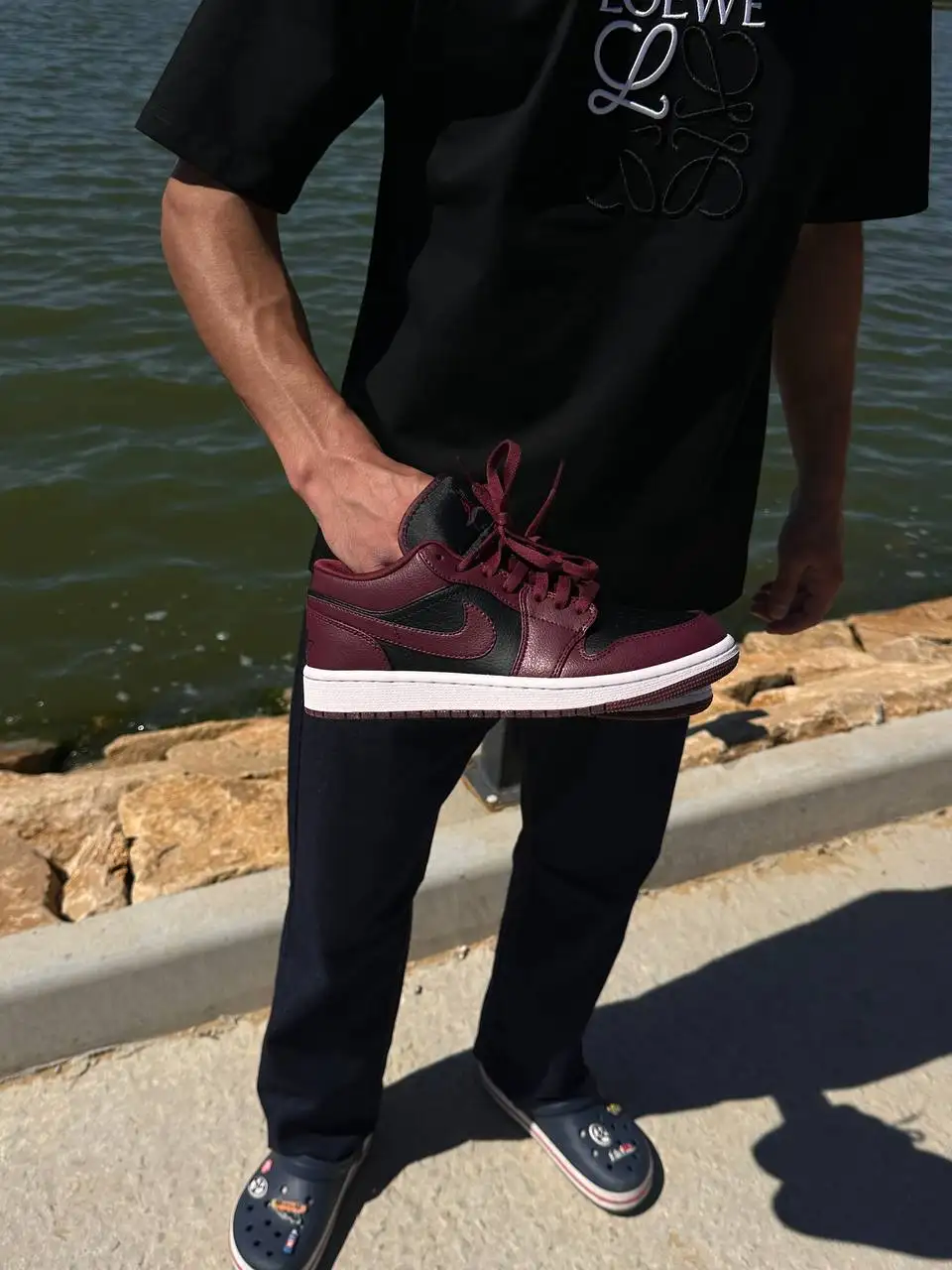 Продажа премиум футболок, джинсов и Nike Jordan - Обувь и одежда (Одежда) в Махачкала