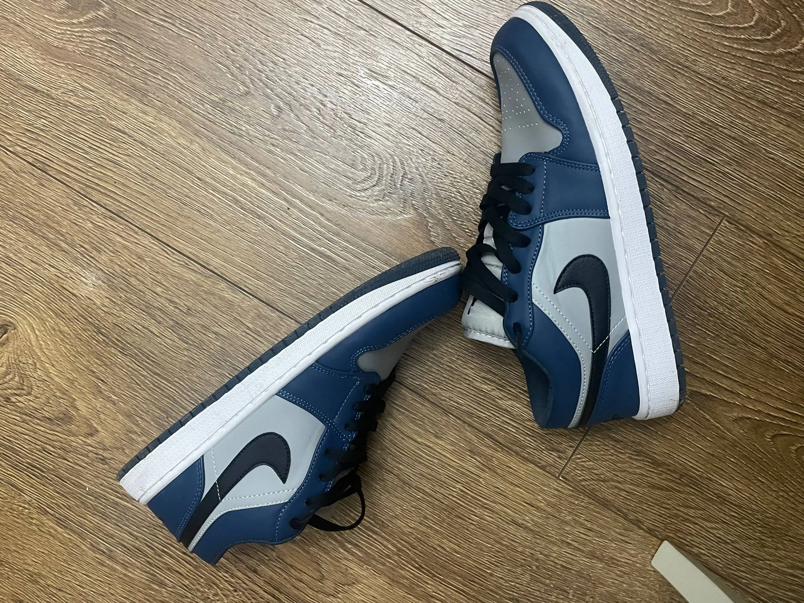 Продам кроссовки Nike Jordan - Обувь (Одежда) в Махачкала