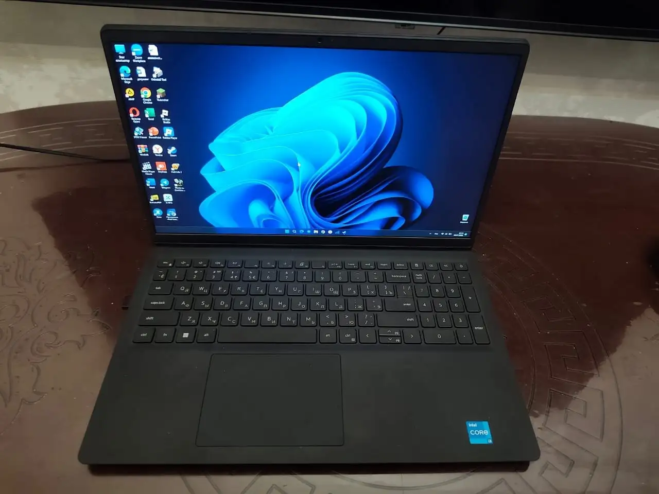 Продажа ноутбука DELL - Ноутбуки (Электроника) в Махачкала