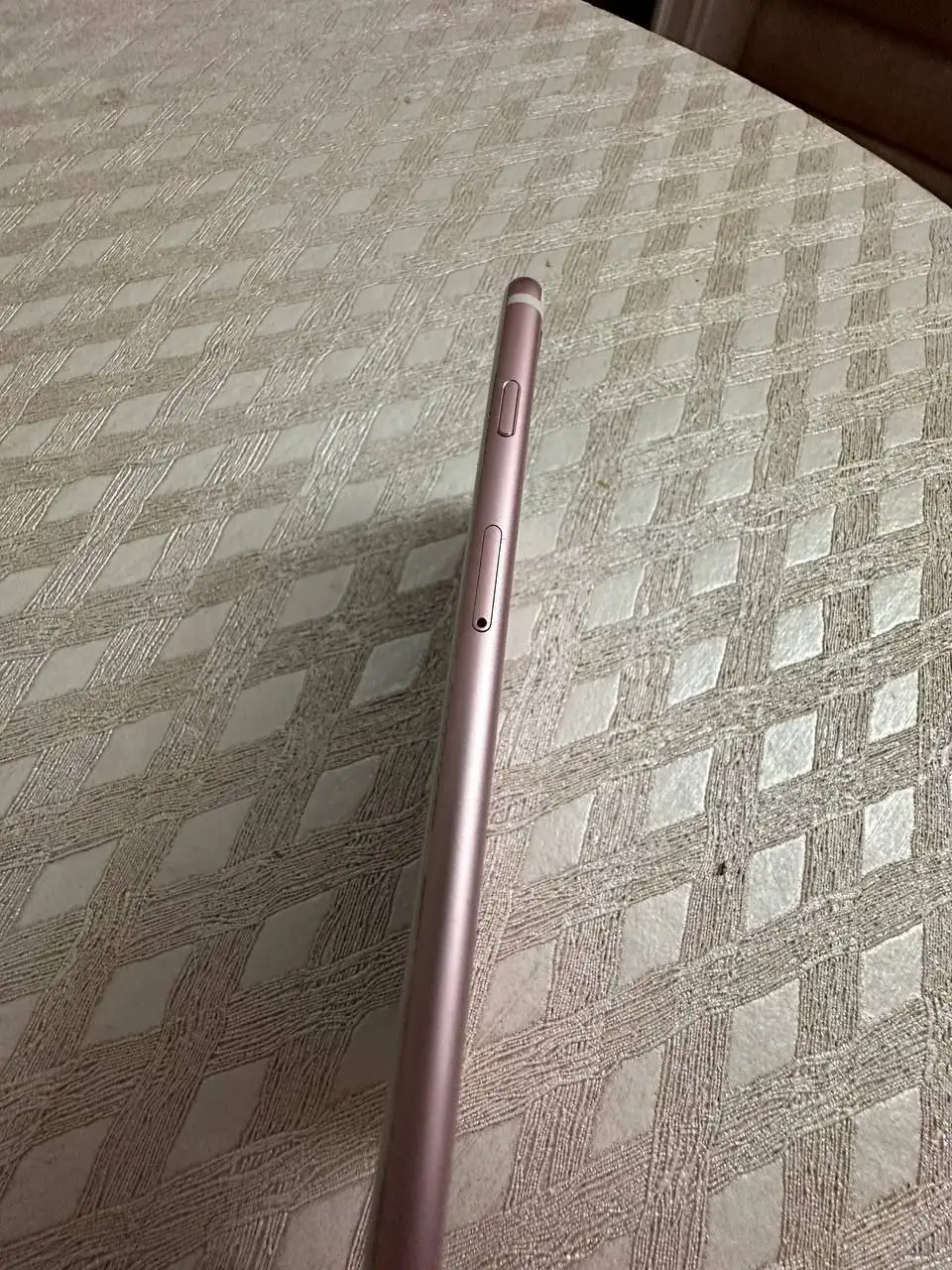 iPhone 16 ГБ, 67% АКБ - Телефоны и аксессуары (Электроника) в Махачкала