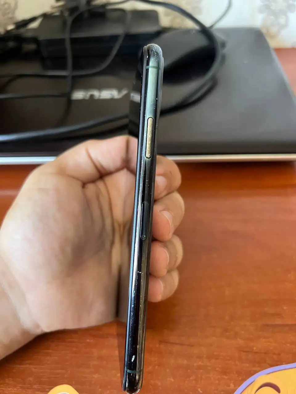 Продажа iPhone 11 Pro Max 64GB - Смартфоны и аксессуары (Электроника) в Махачкала