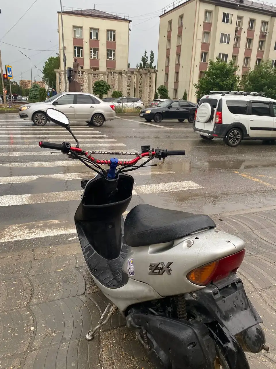 Установка магнитолы с камерой заднего вида - Автоэлектроника (Авто) в Махачкала