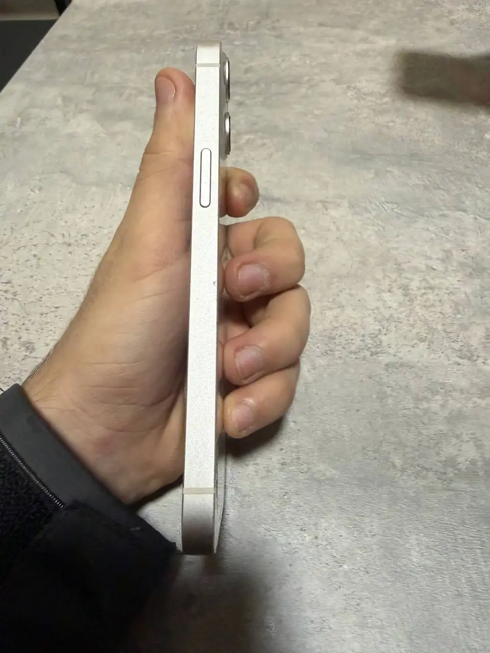 Обмен iPhone 13 Pro с доплатой - Мобильные телефоны (Электроника) в Махачкала