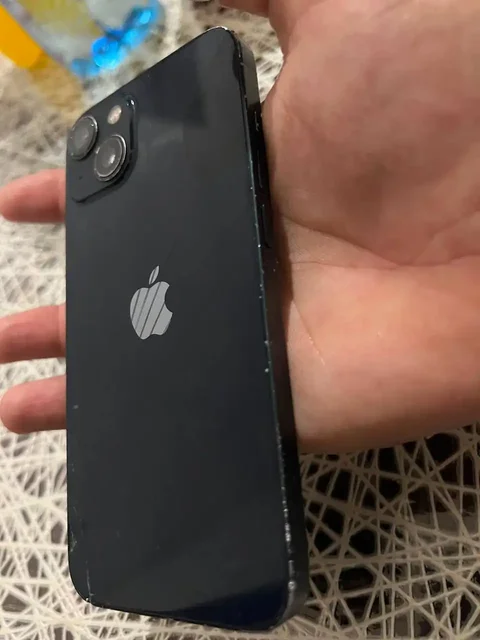 Продам iPhone 13 128GB - Часы в Махачкала