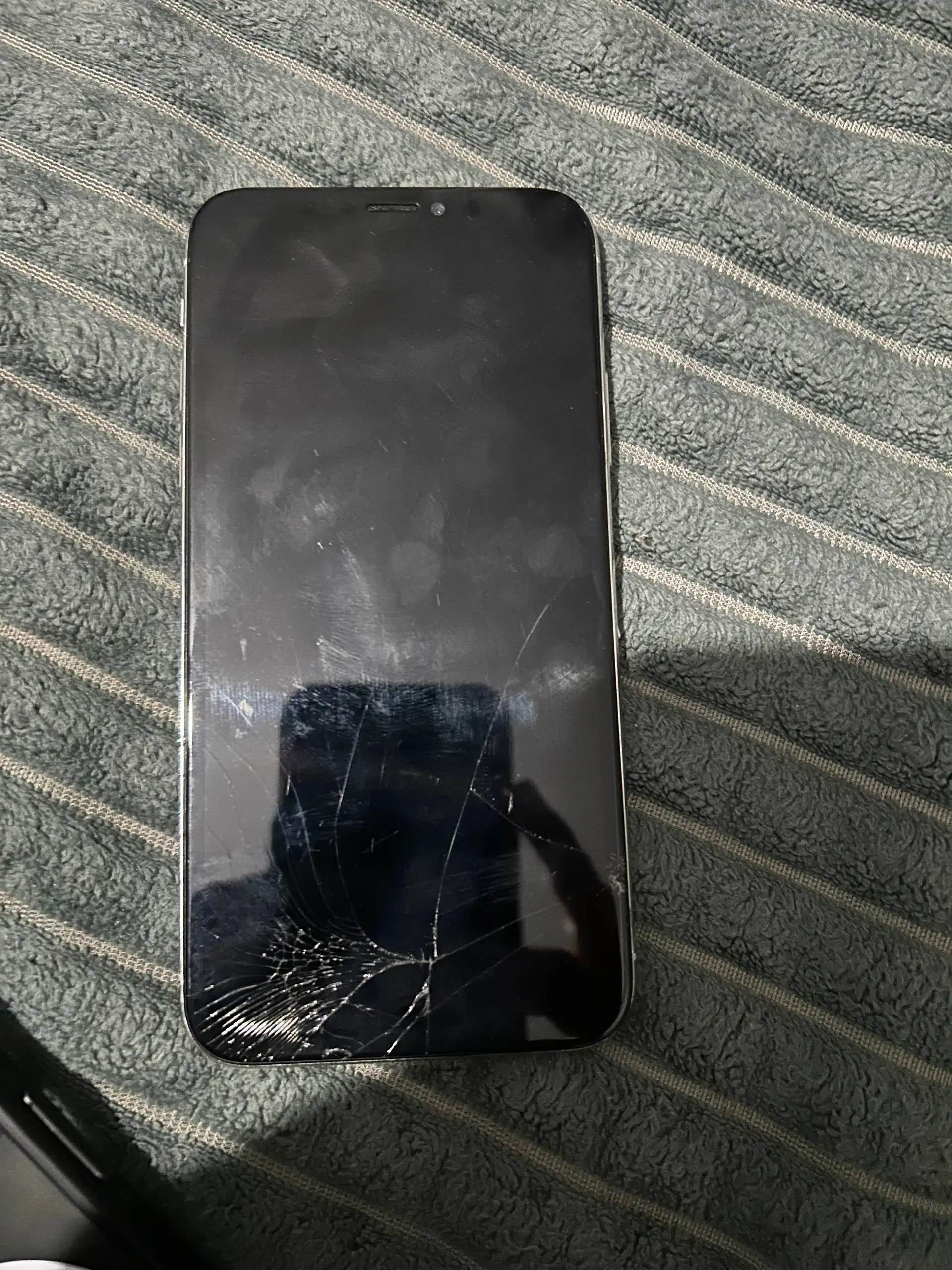 Продаю IPhone X 256 гб - Смартфоны (Электроника) в Кизилюрт