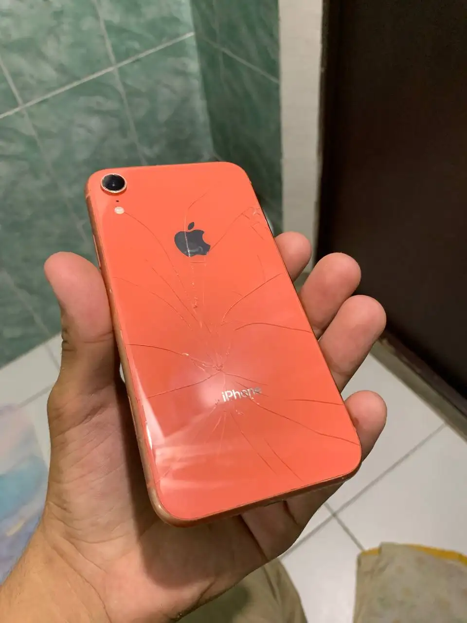 iPhone XR 128гб - Телефоны (Электроника) в Махачкала