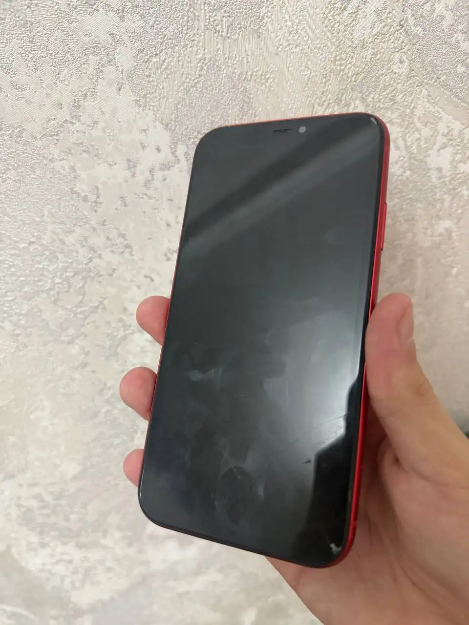 iPhone 64GB аккумулятор 100% с нерабочим верхним динамиком - Смартфоны и аксессуары (Электроника) в Махачкала