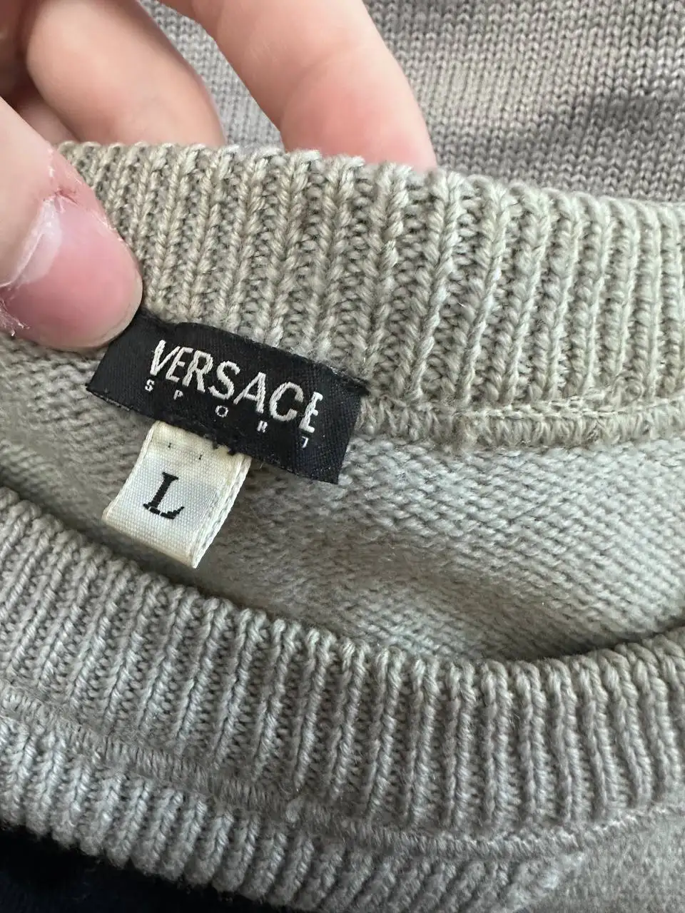 Оригинальная кофта Versace Sport, размер L - Верхняя одежда (Одежда) в Махачкала