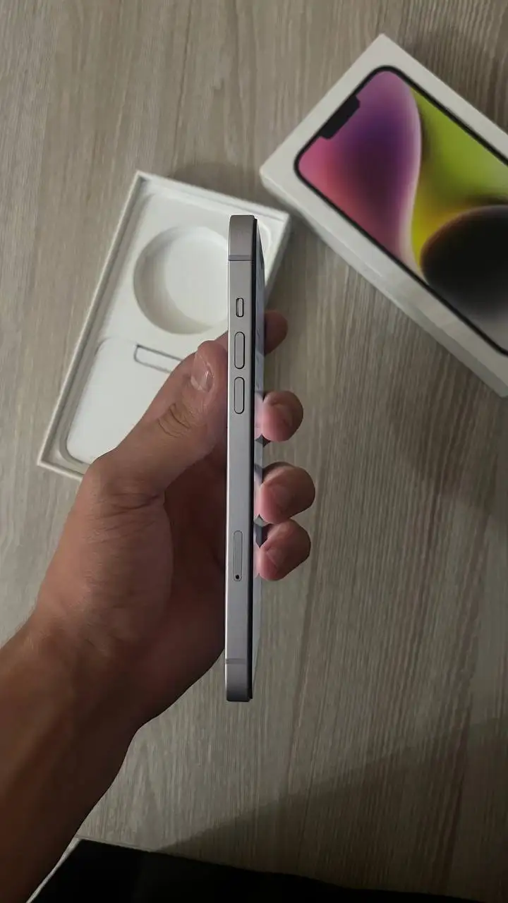 iPhone 14 Plus 256 ГБ, АКБ 85%, Face ID, менялся дисплей - Смартфоны и аксессуары (Электроника) в Махачкала