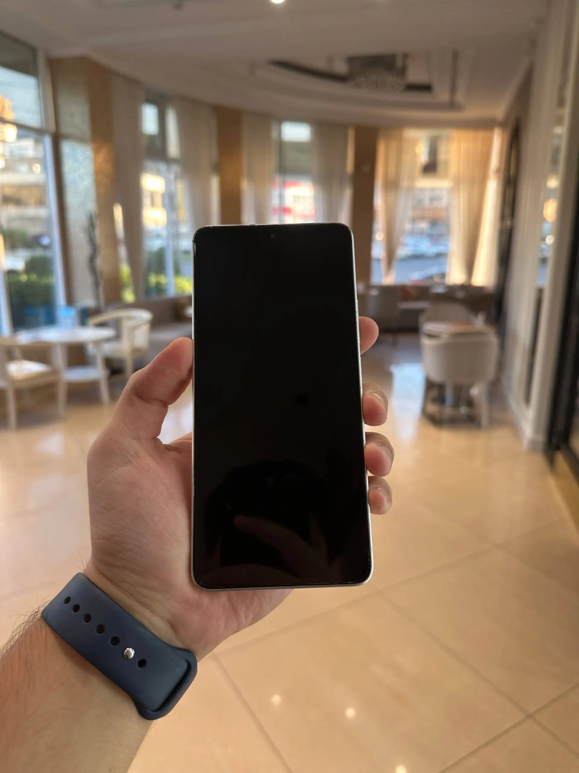 POCO X6 Pro в хорошем состоянии - Электроника в Махачкала