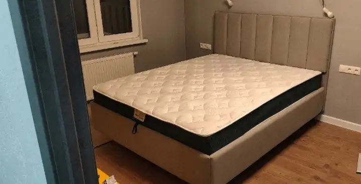 Кровать с матрасом 160х200 см с подъемным механизмом - Мебель (Для дома и дачи) в Краснодар