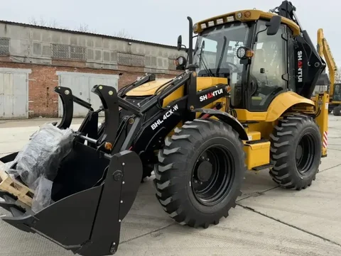 Вакансия машиниста экскаватора-погрузчика в Краснодаре - Вакансии в Краснодар