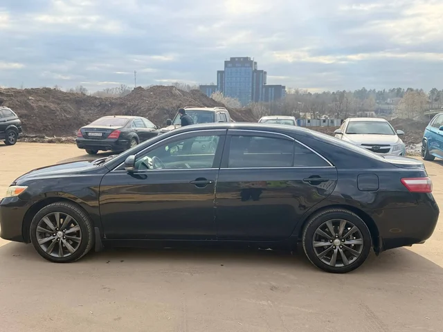 Toyota Camry 2011 года с двигателем 3.5 - Легковые автомобили в Видное