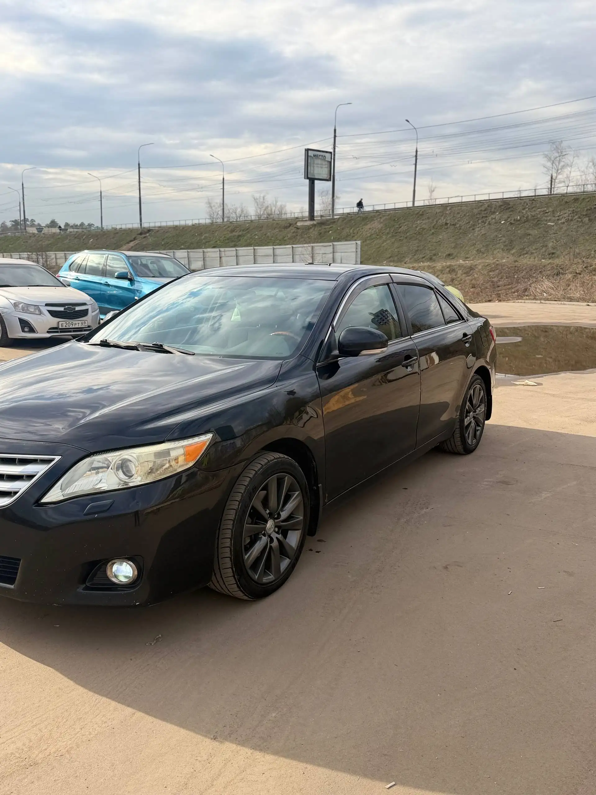 Toyota Camry 2011 года с двигателем 3.5 - Легковые автомобили (Авто) в Видное