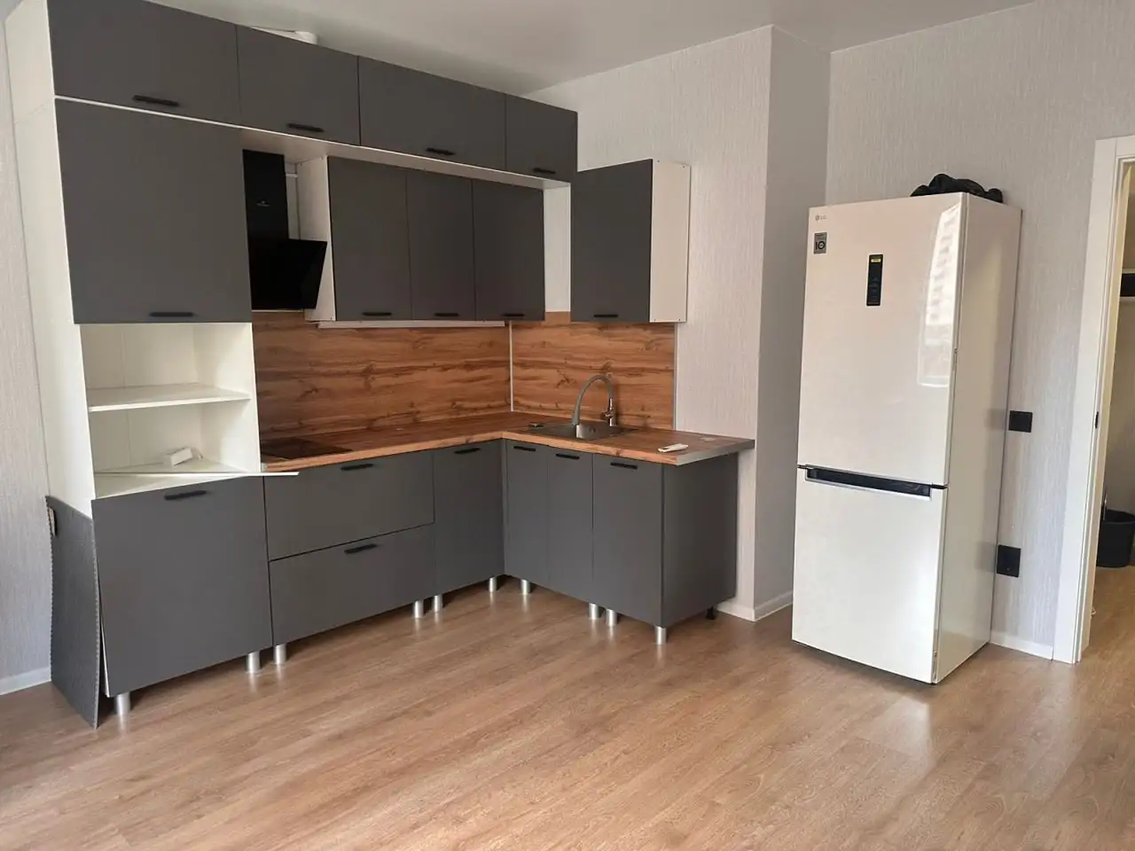 Сдается новая квартира в Краснодаре в новом доме 2025 года - Недвижимость в Краснодар