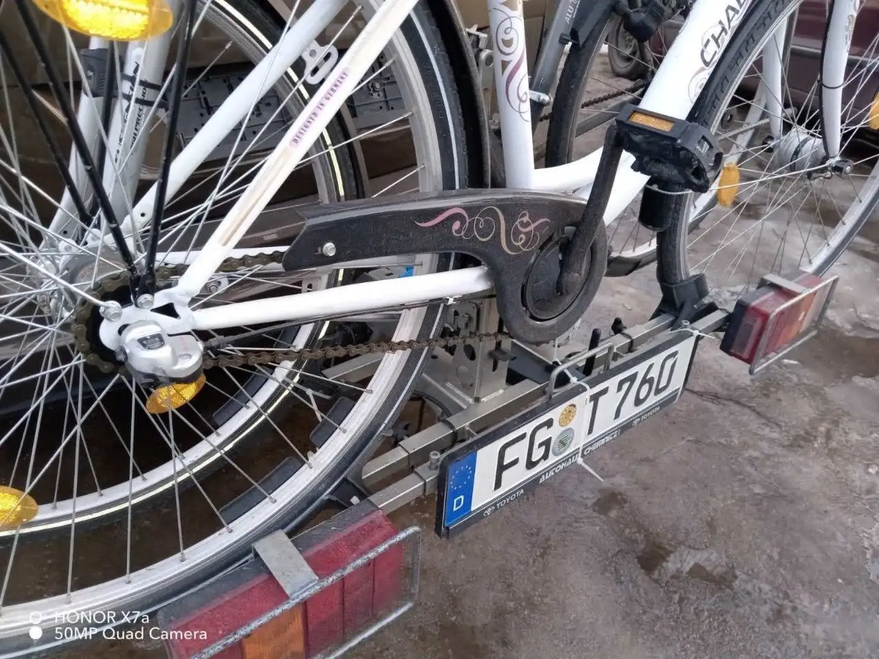 Продам прицепное устройство для перевозки велосипедов - Автоаксессуары (Барахолка) в Краснодар