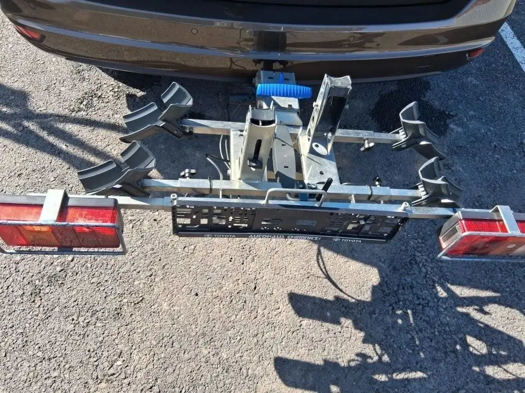 Продам прицепное устройство для перевозки велосипедов - Автоаксессуары (Барахолка) в Краснодар