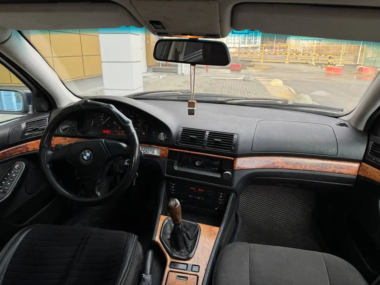 BMW 5 E39 1998 года - Легковые автомобили (Авто) в Екатеринбург