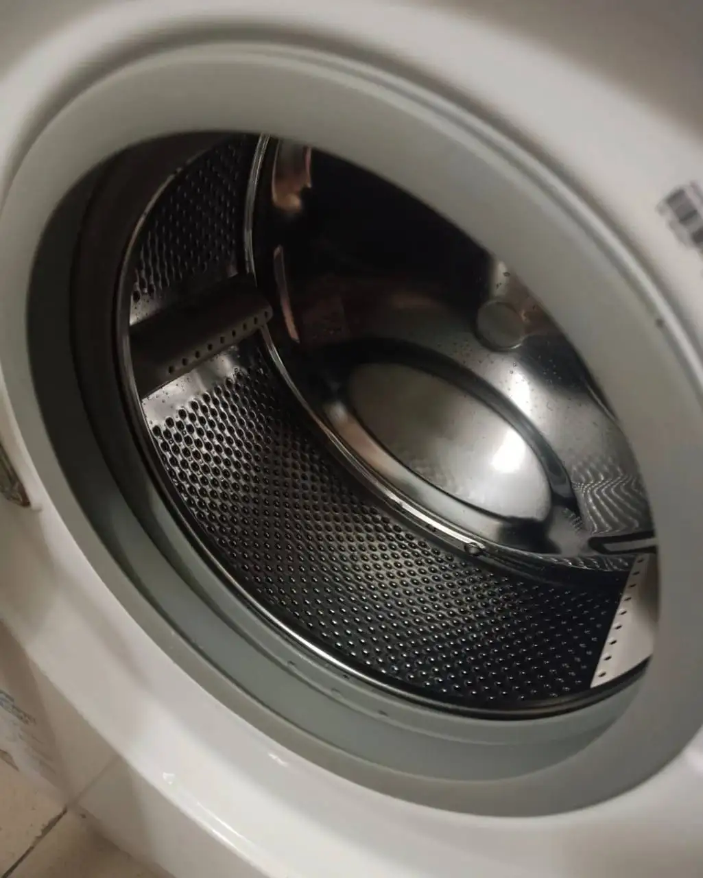 Продам стиральную машинку Indesit на 5кг - Бытовая техника (Барахолка) в Краснодар