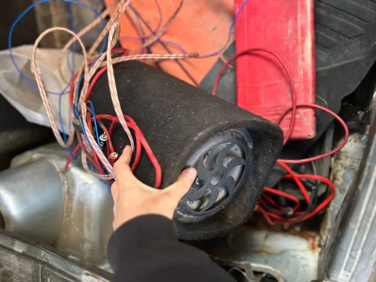 Сабвуфер, провода, магнитола и динамики - Аудиотехника (Электроника) в Краснодар