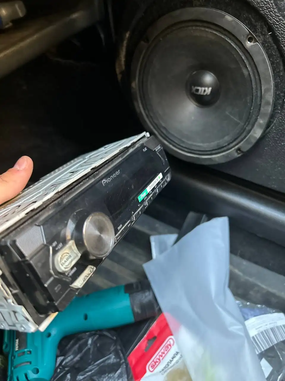 Сабвуфер, провода, магнитола и динамики - Аудиотехника (Электроника) в Краснодар