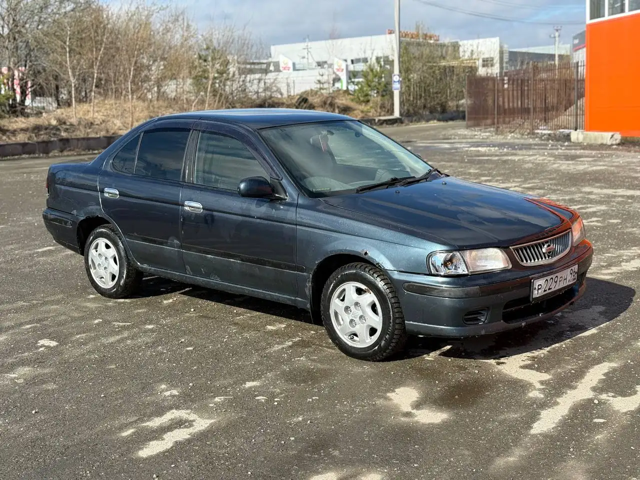 Продажа Nissan Sunny 2001 года - Авто в Екатеринбург