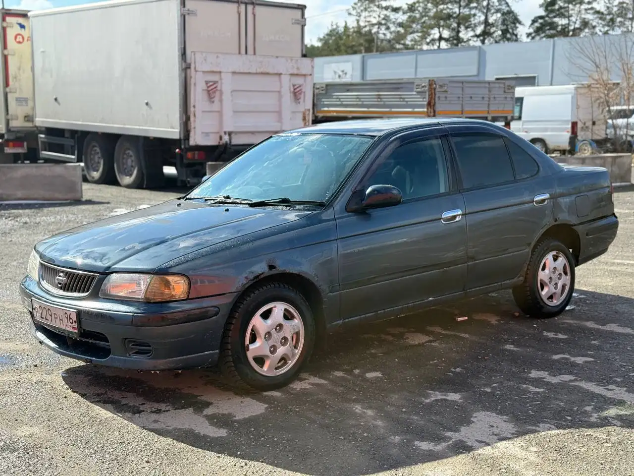 Продажа Nissan Sunny 2001 года - Авто в Екатеринбург