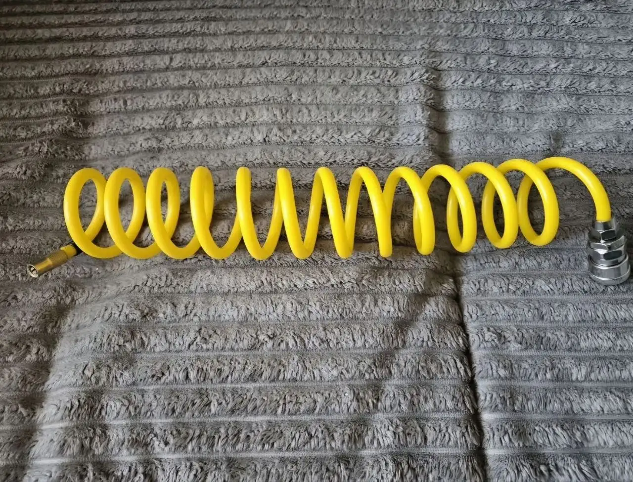 Гибкий шланг подкачки для компрессора 1.5м - Автозапчасти (Запчасти) в Краснодар