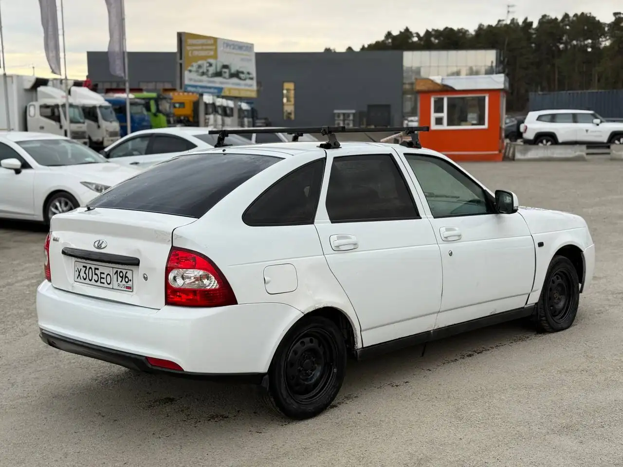 Продается Лада Приора 2010 года - Легковые автомобили (Авто) в Екатеринбург