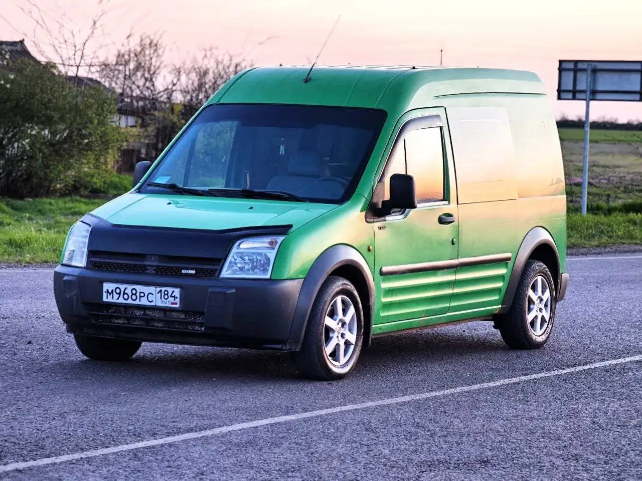 Продам Ford Connect 2005 года - Авто в Геническ