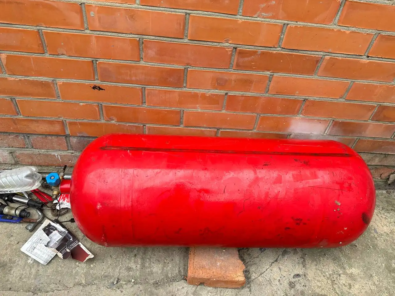 Метан полный комплект с Весты - Газобаллонное оборудование (ГБО) (Запчасти) в Краснодар