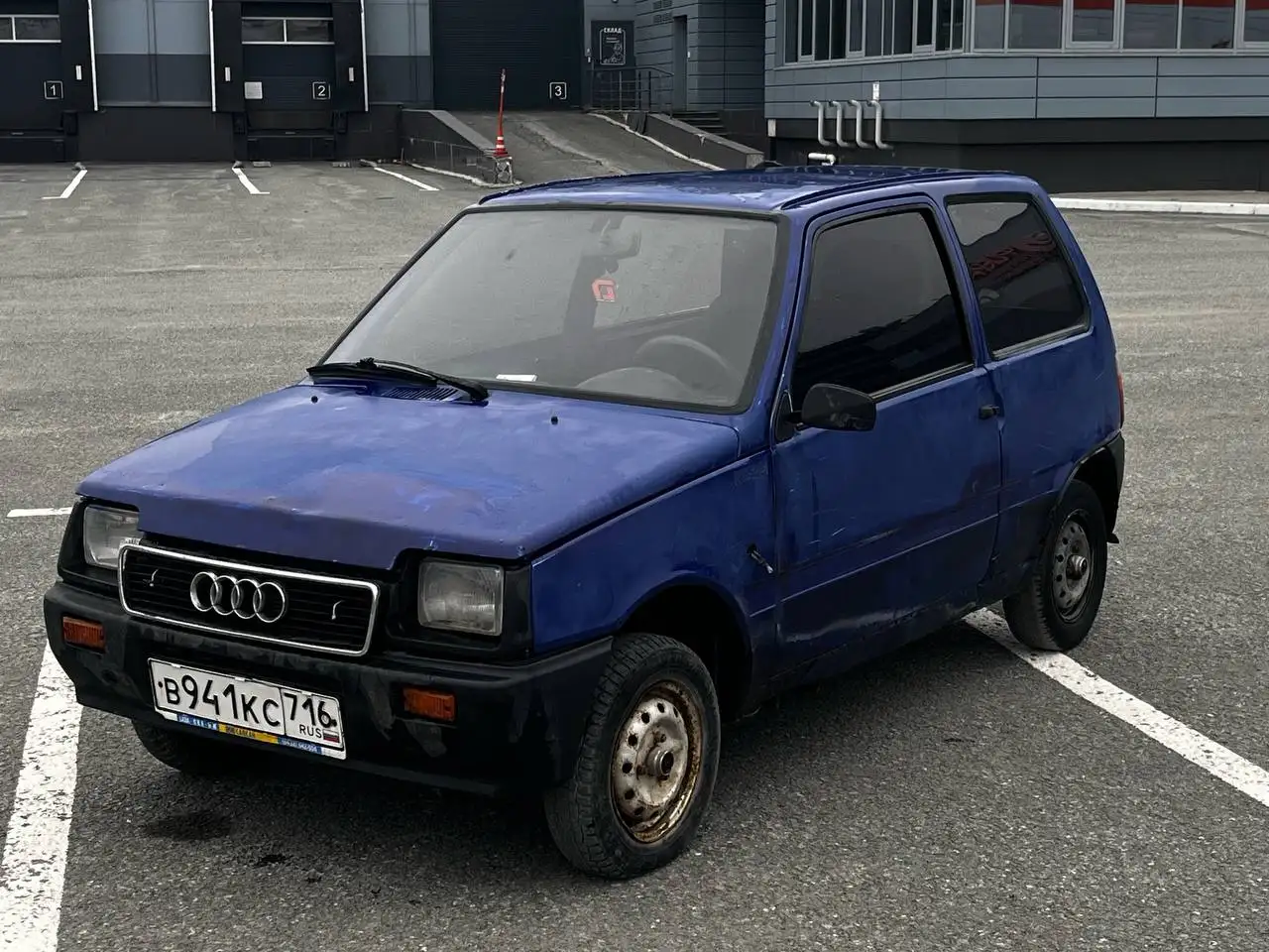 Продажа автомобиля ОКАudi в хорошем состоянии - Легковые автомобили (Авто) в Екатеринбург