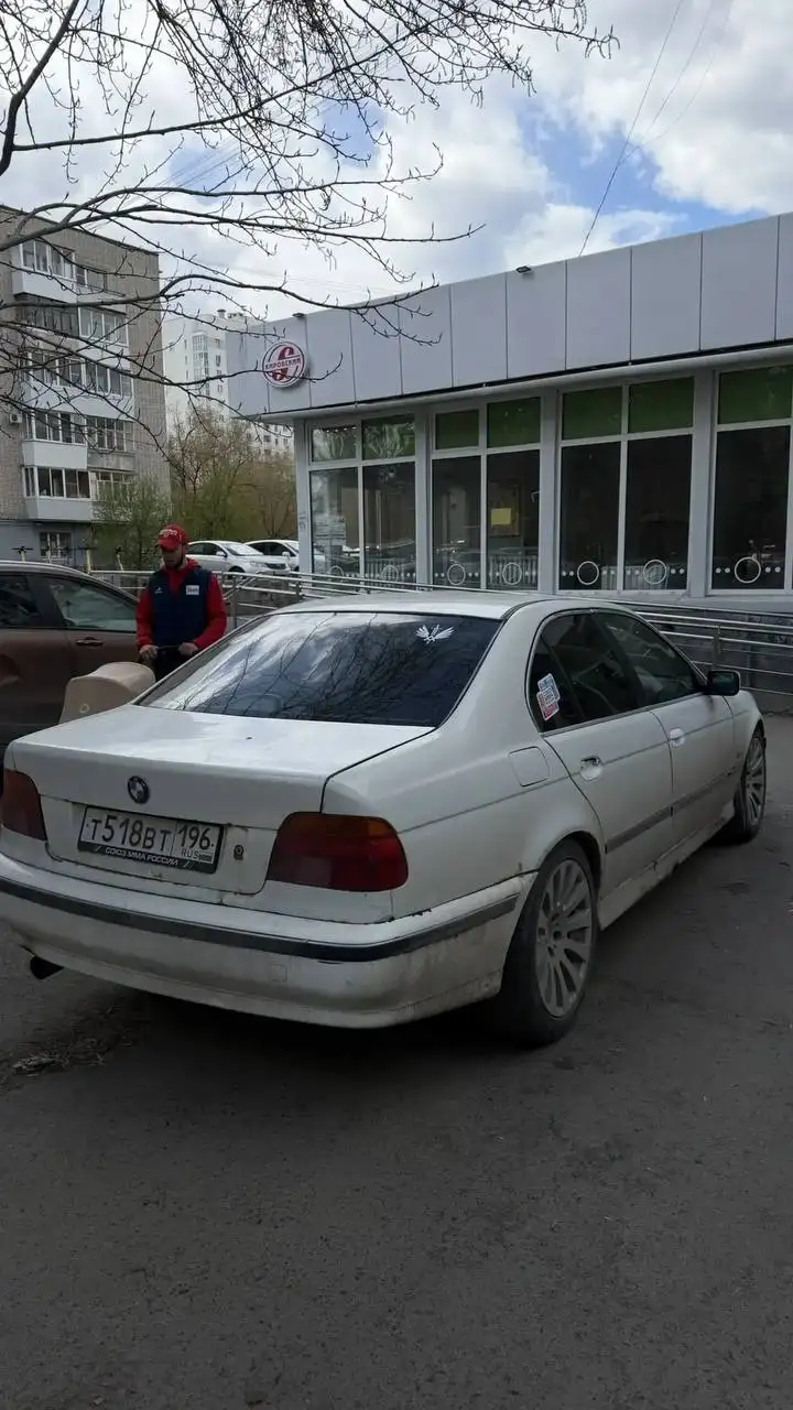 Продам BMW 5 series (E39) 1998 г. - Легковые автомобили (Авто) в Екатеринбург